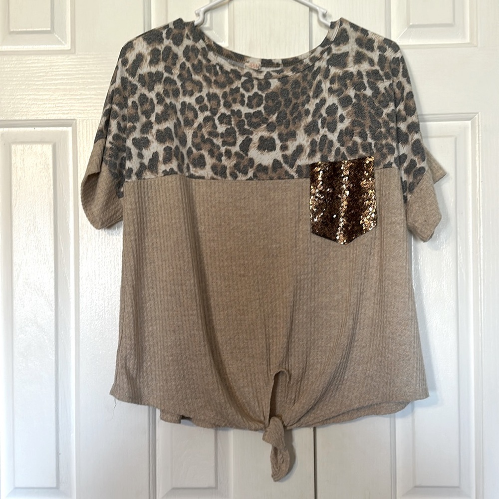 7th Ray Medium Oversized Tie T-shirt